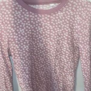 Long sleeve pink top